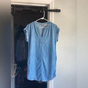 Vineyard vines dress, size XXS. Like new!